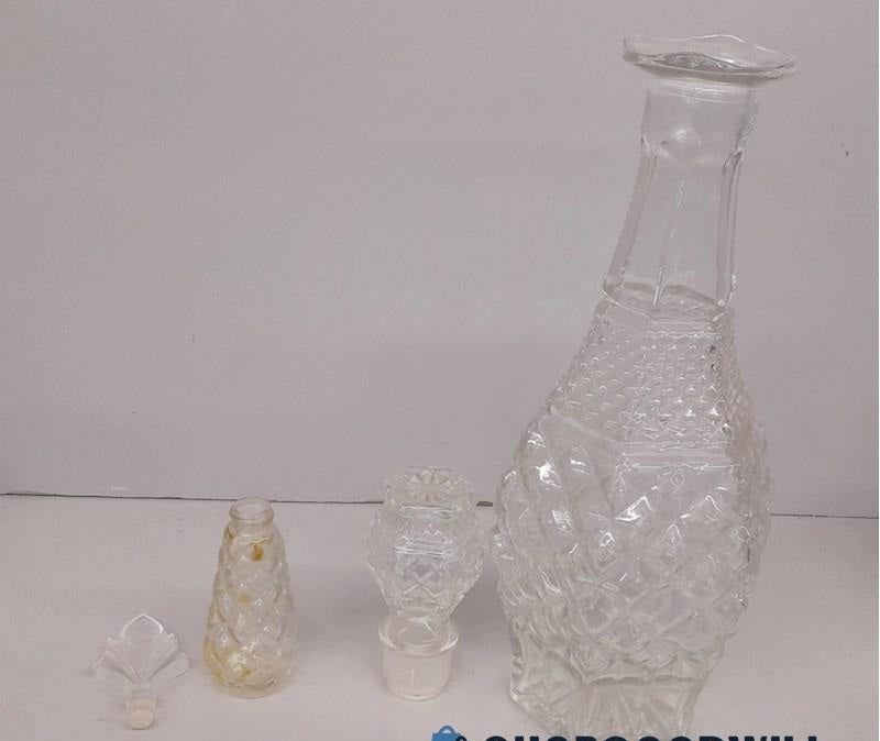 Anchor Hocking Wexford Style Glass Decanter Bottle Complete Service Set