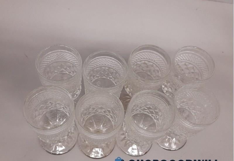 Anchor Hocking Wexford Style Glass Decanter Bottle Complete Service Set