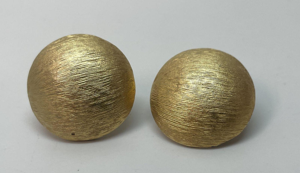 Vintage Trifari Round Clip-On Earrings 15.5g