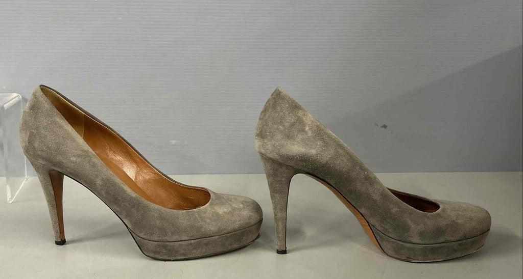 Gucci Taupe Suede Platform Pumps Size 39.5 Round Toe High Heel Designer Shoes