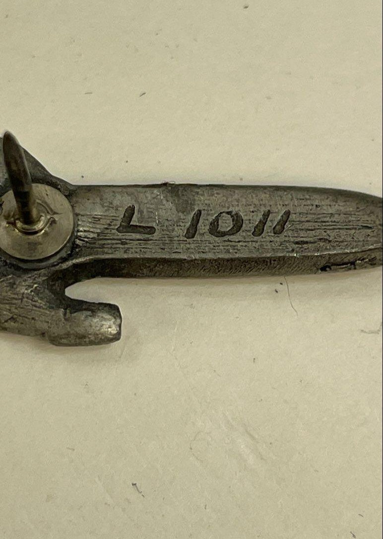 Lockheed L-1011 TriStar Pewter Tone Airliner Tie Tack 2 Inch Aviation Collectible