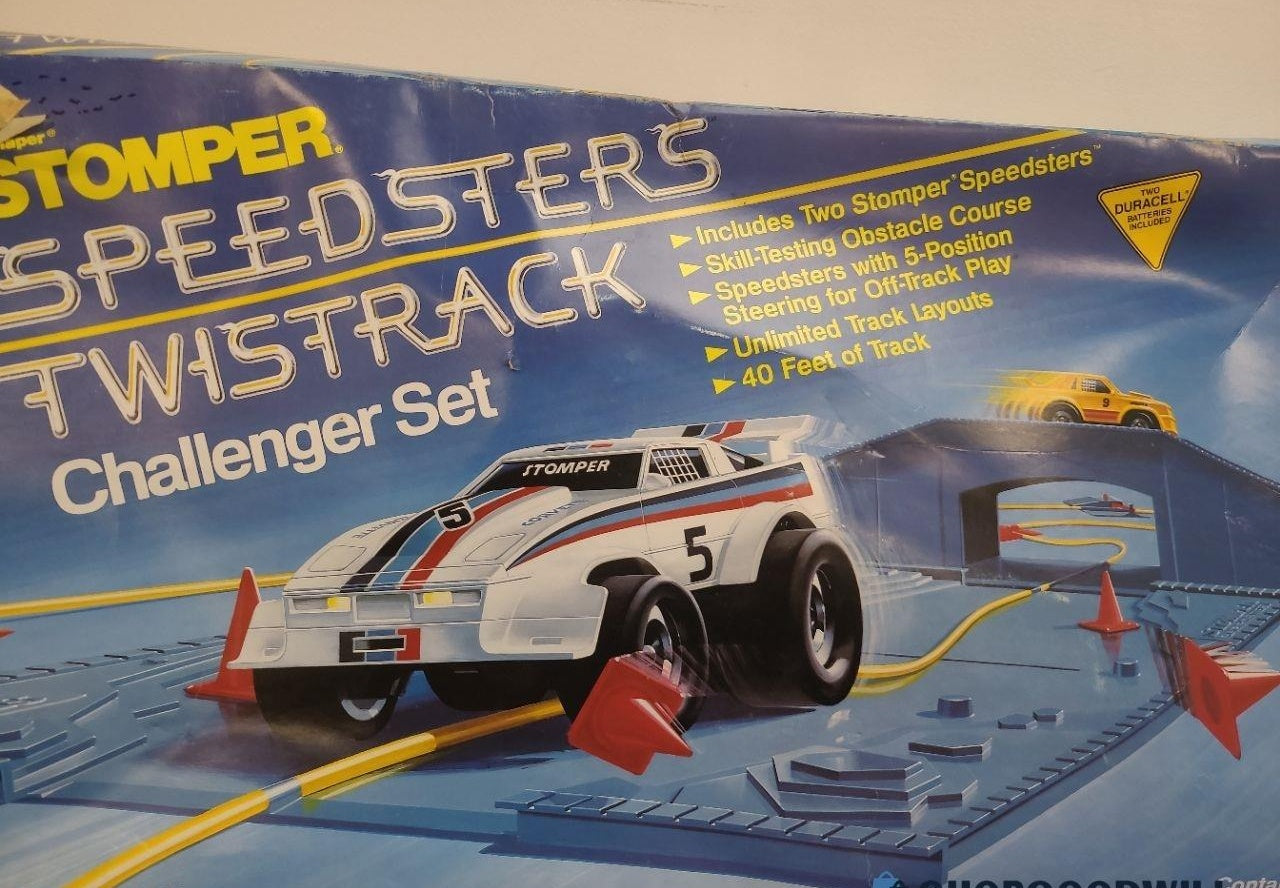 Speedsters Twist Track Challenger Set Stomper Blue Multi Plastic Race Track Set