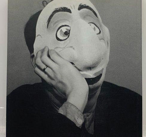 Undercover Surrealism: Georges Bataille and Documents