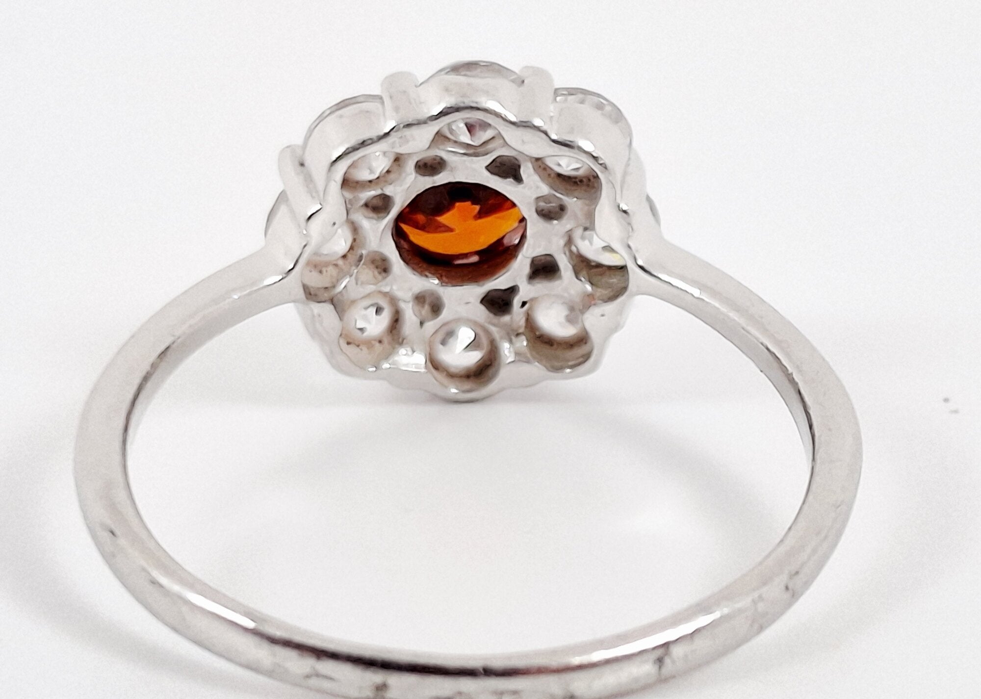 925 Sterling Silver Garnet & Cubic Zirconia Flower Blossom Ring Size 6