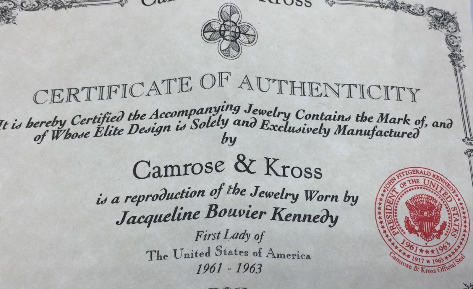 Camrose & Kross Vintage Brooch 22.91 Grams