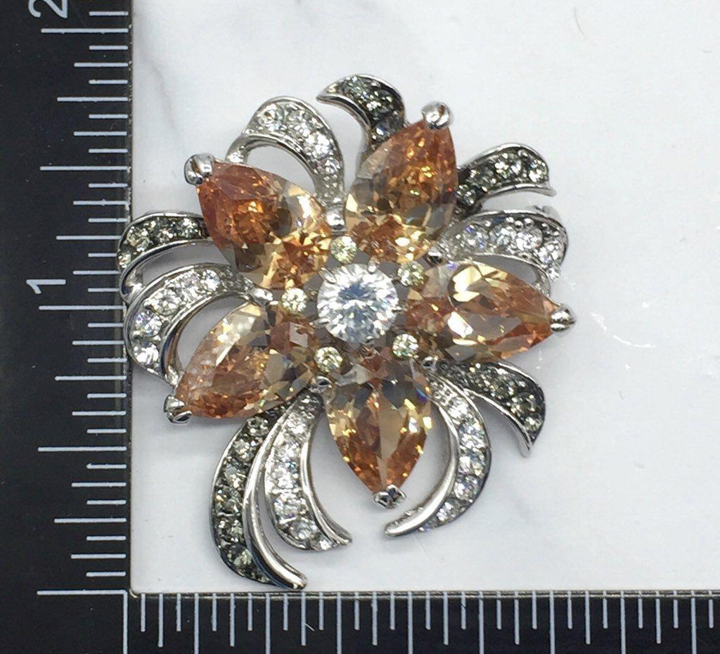 Camrose & Kross Vintage Brooch 22.91 Grams