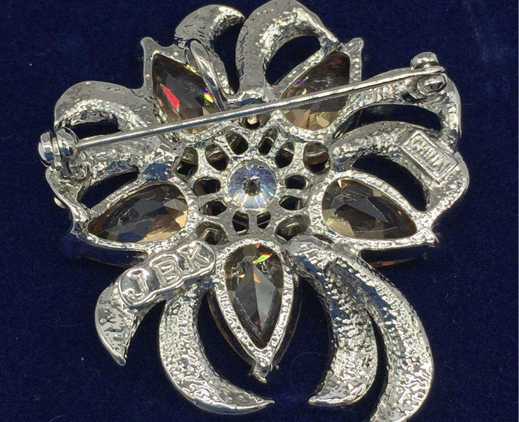 Camrose & Kross Vintage Brooch 22.91 Grams