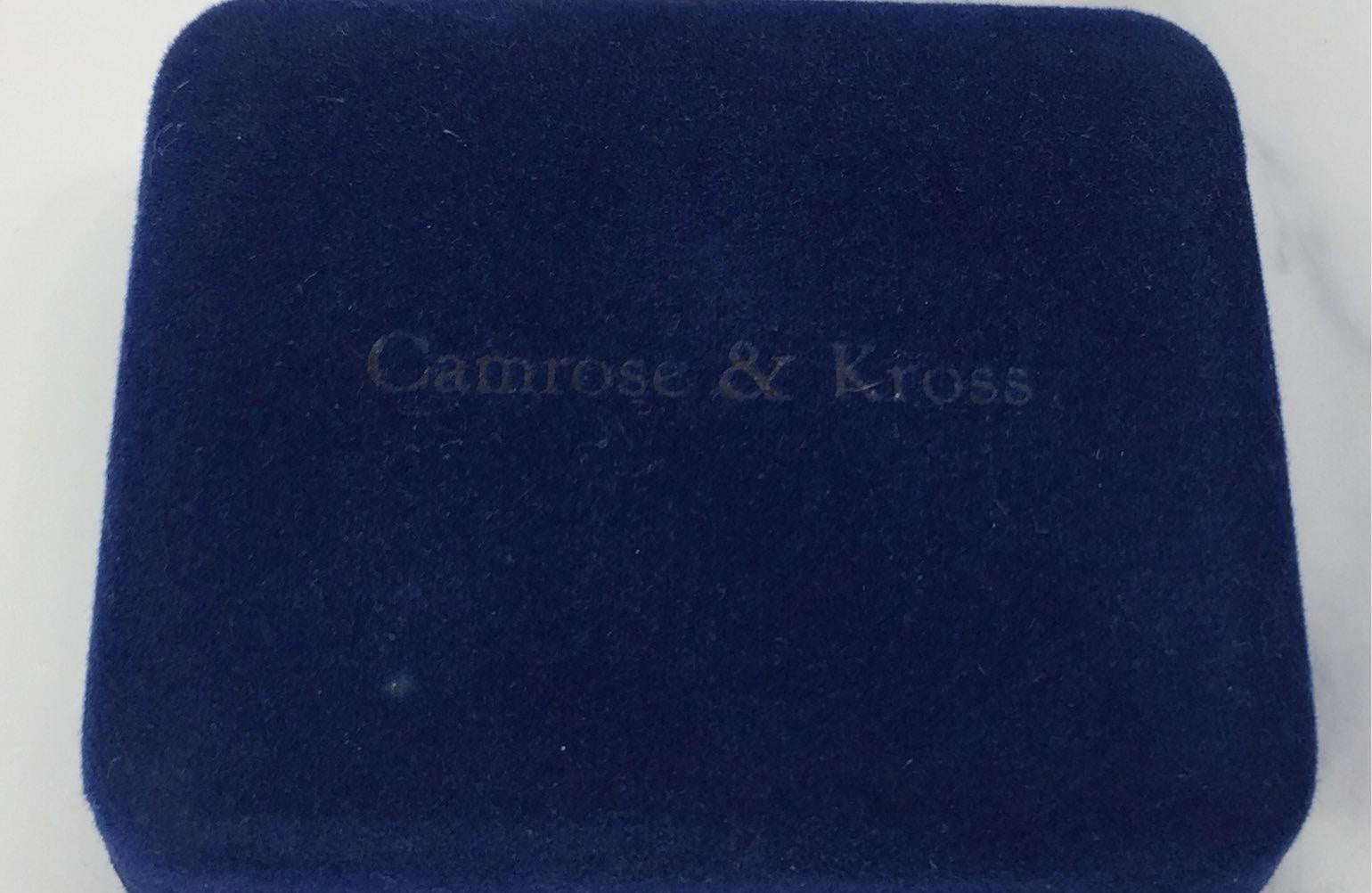 Camrose & Kross Vintage Brooch 22.91 Grams