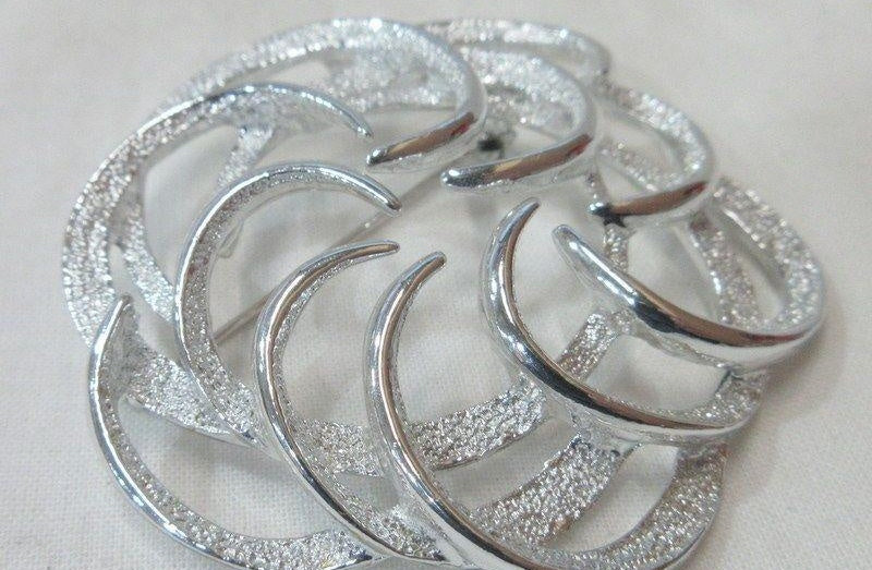 Vintage 1962 Sarah Coventry Tailored Swirl Silver Tone Brooch Mid-Century Pin