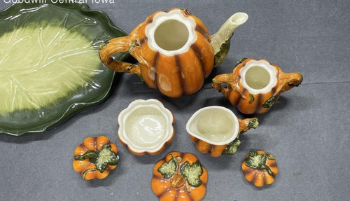 Boston Warehouse Ceramic Pumpkin Tea Set with Leaf Tray, 7 Piece Autumn Teapot Set