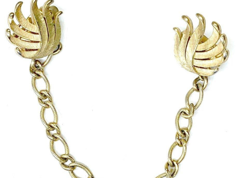 Trifari Gold Tone Vintage Sweater Clip Earrings