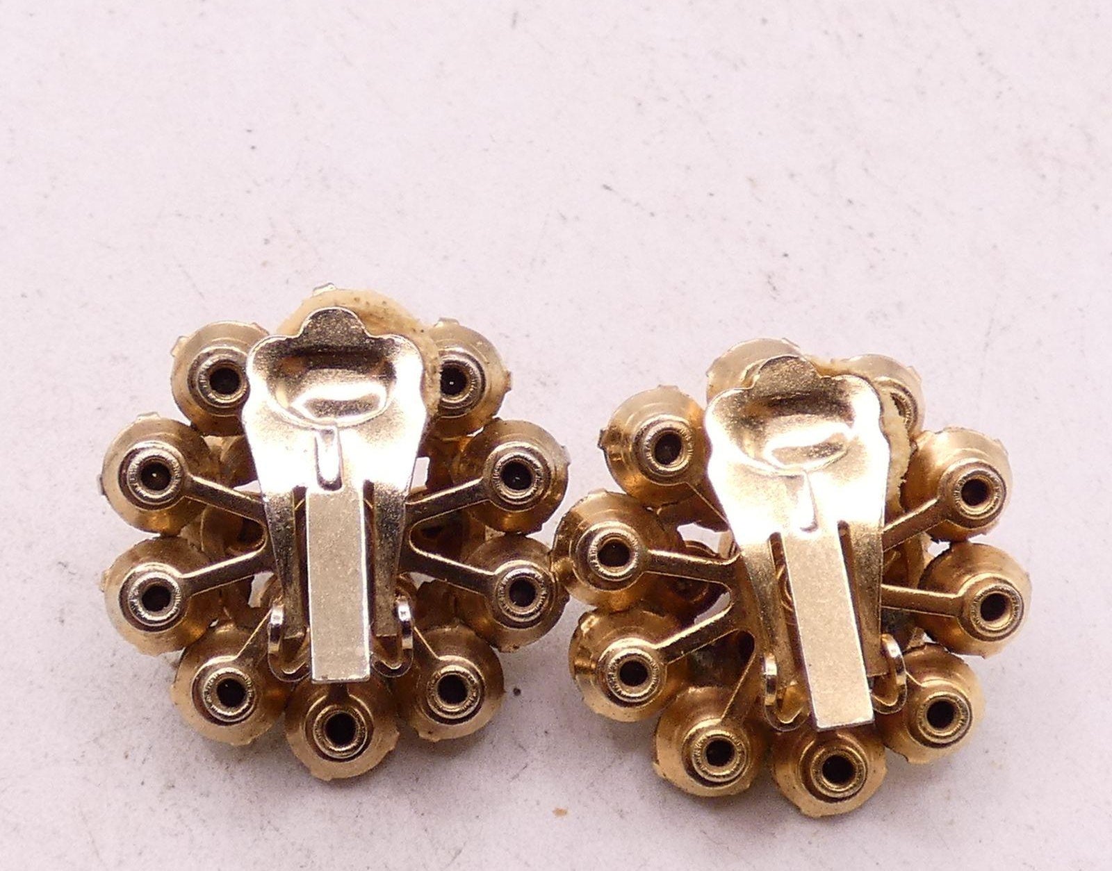 Vintage Gold Tone Frosted Glass Rhinestone/Crystal Flower Clip On Earrings