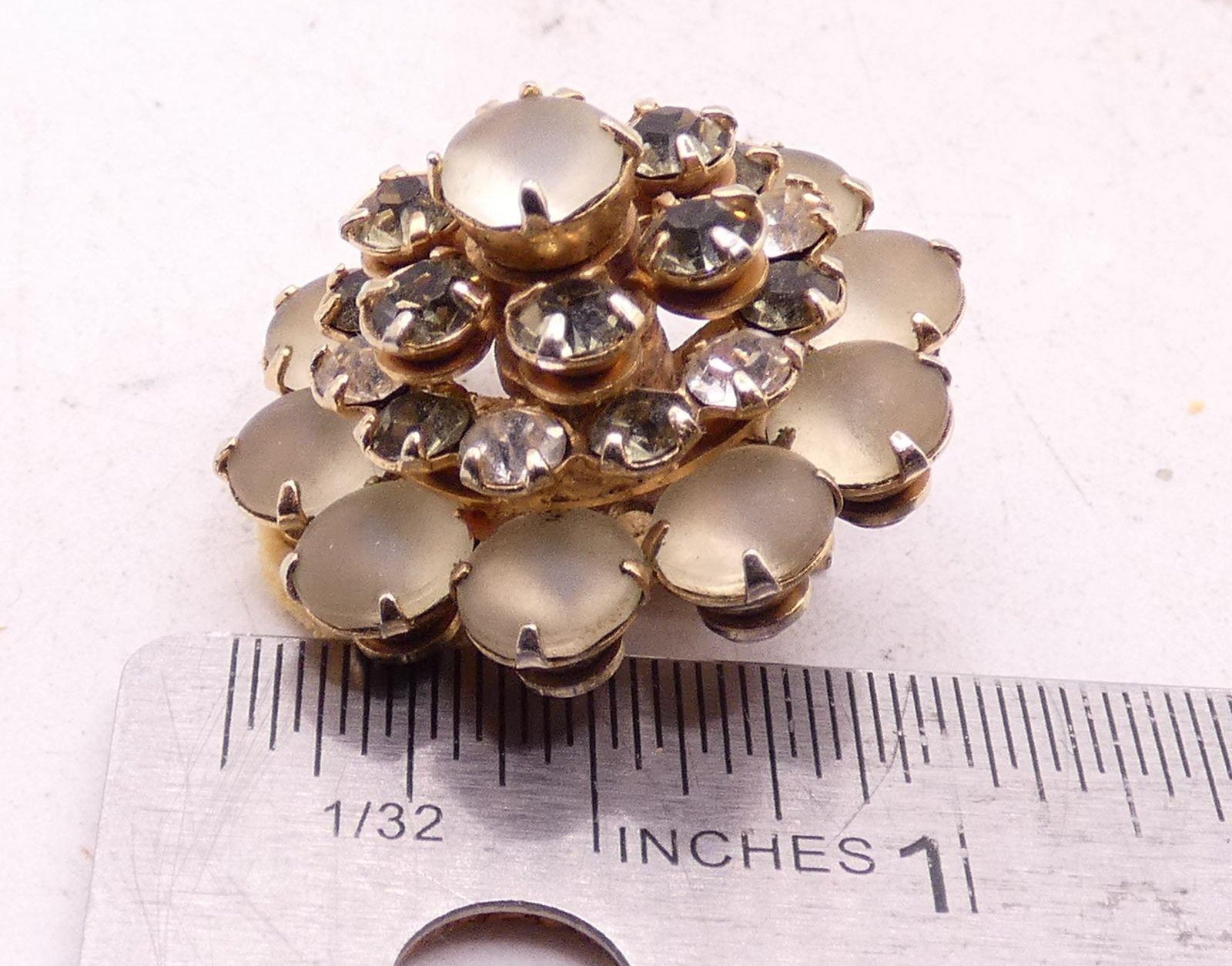 Vintage Gold Tone Frosted Glass Rhinestone/Crystal Flower Clip On Earrings