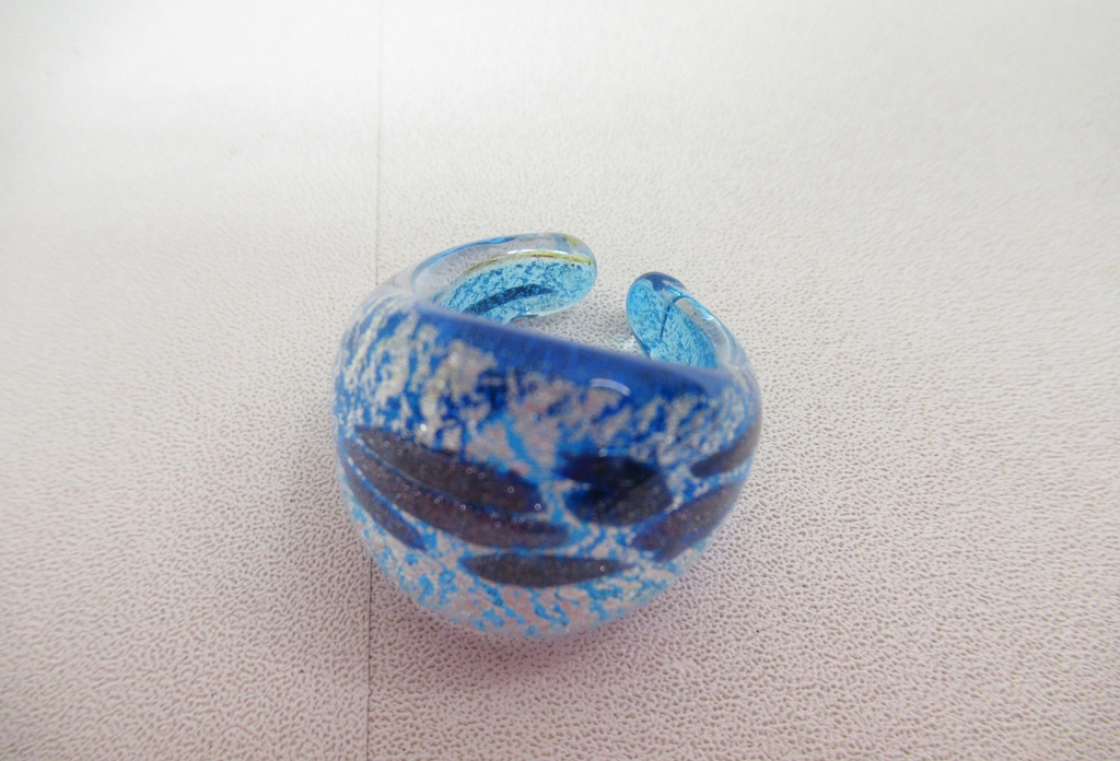 Vintage Antica Murrina Venezia Blue Murano Style Art Glass Statement Ring Size 6 with Original Box