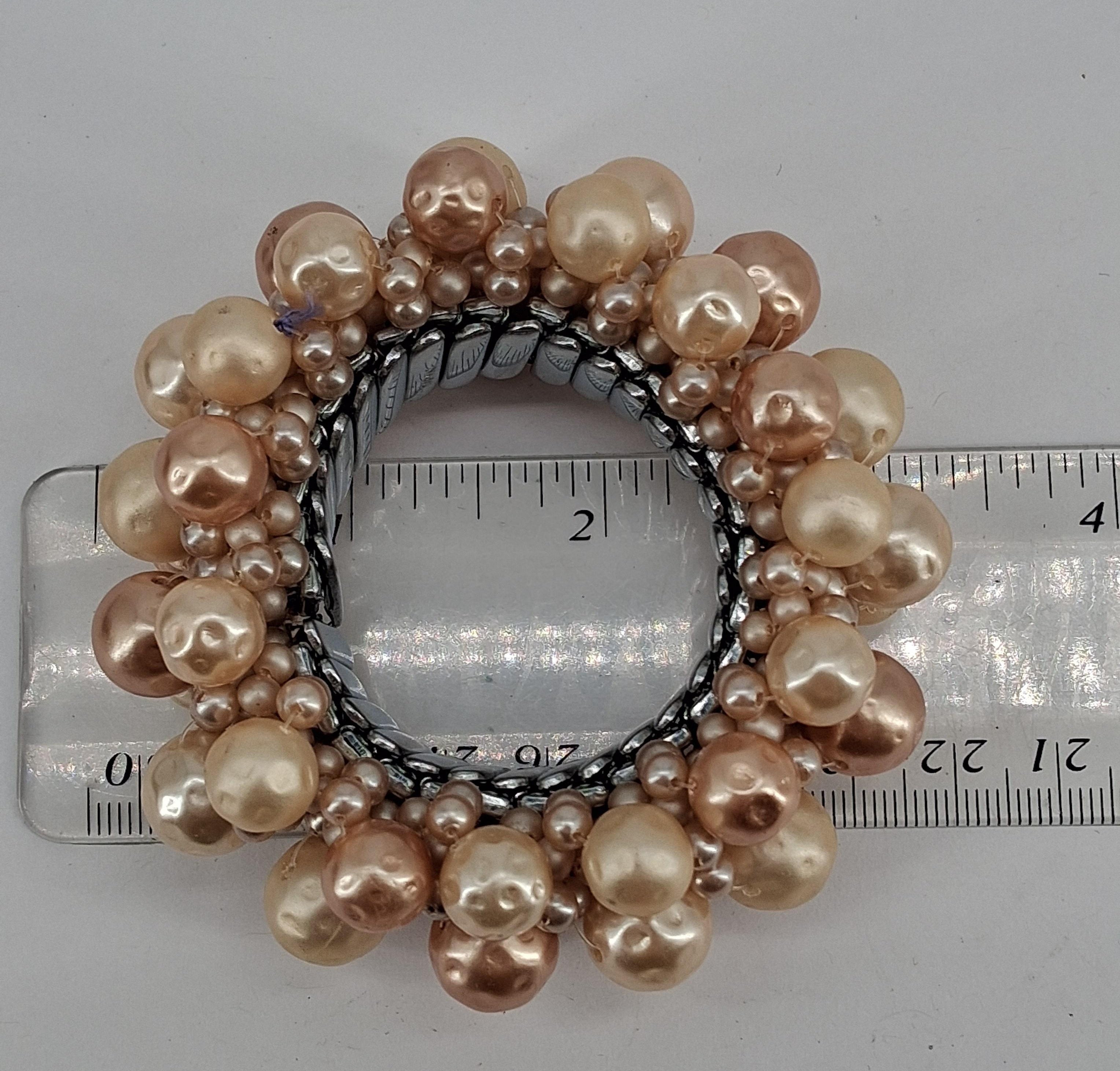 Vintage Cream Faux Pearl and Glass Seed Bead Stretch Bracelet, 91.8g