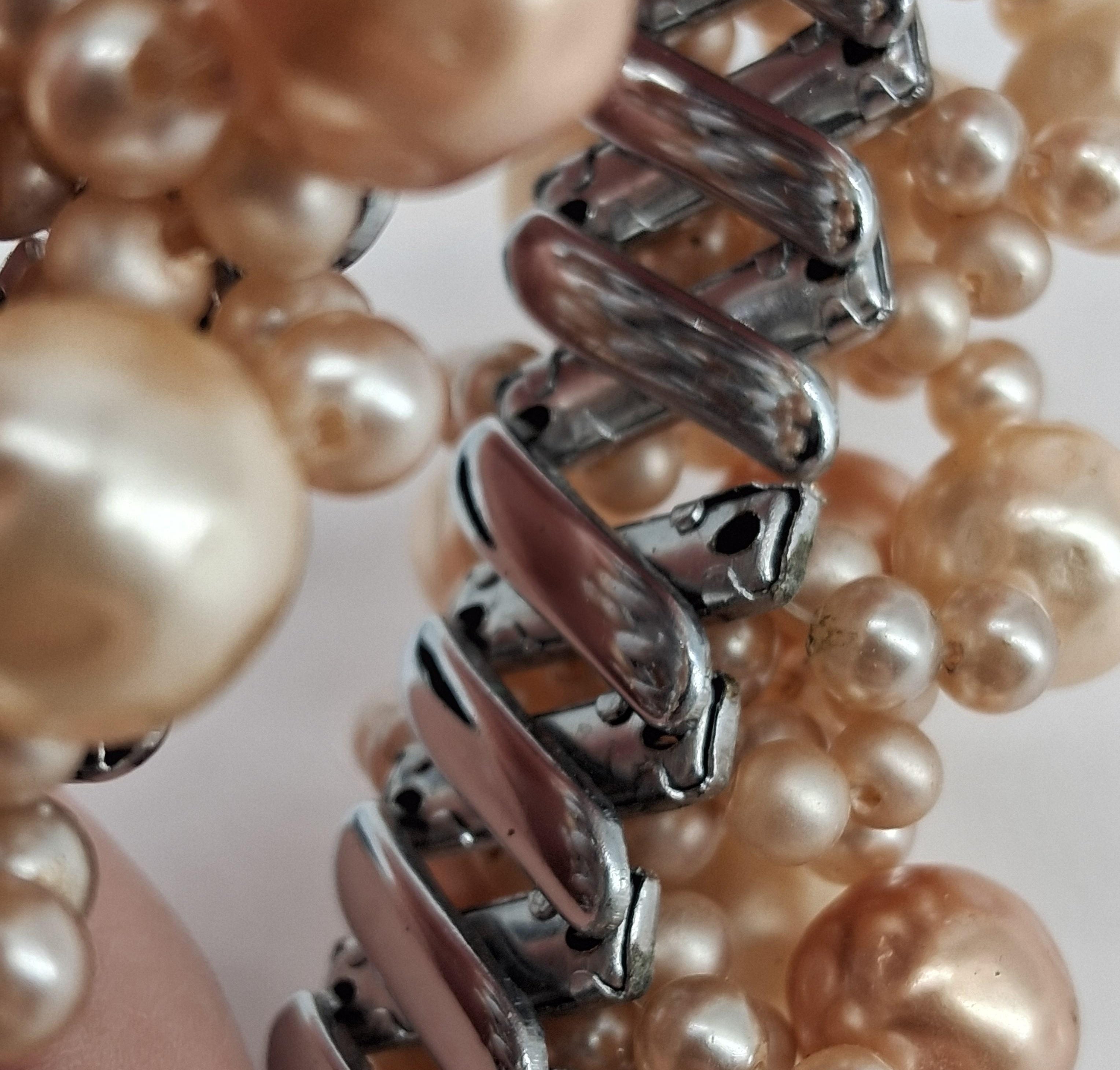Vintage Cream Faux Pearl and Glass Seed Bead Stretch Bracelet, 91.8g