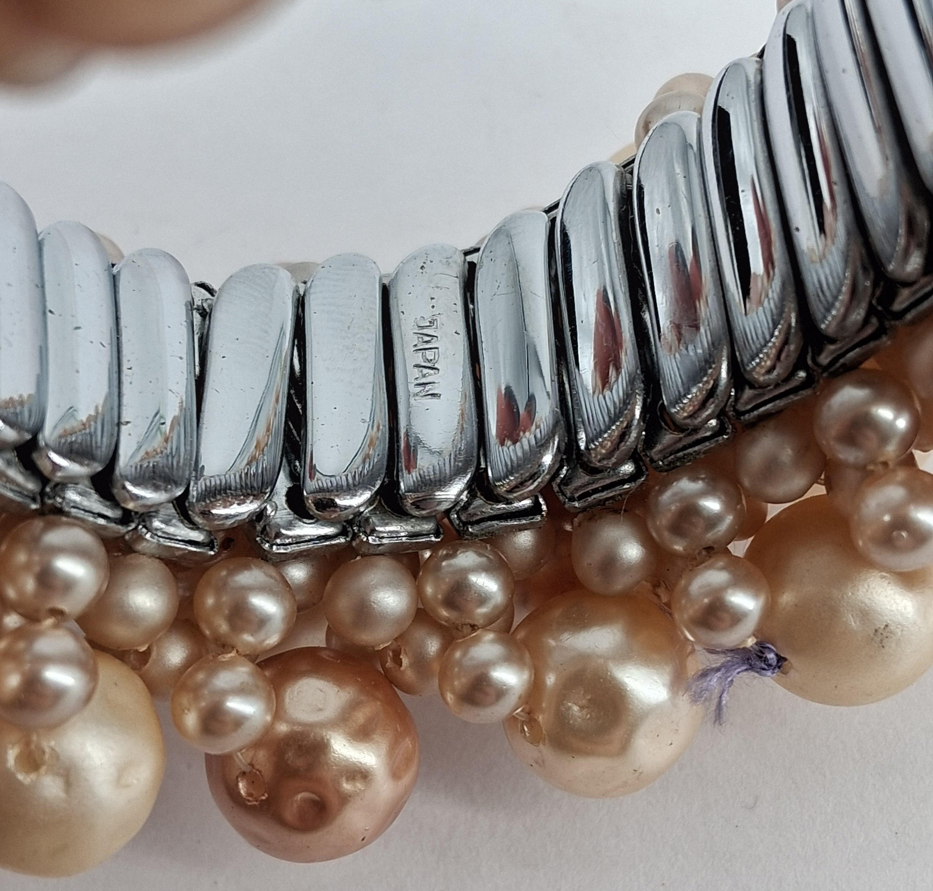 Vintage Cream Faux Pearl and Glass Seed Bead Stretch Bracelet, 91.8g