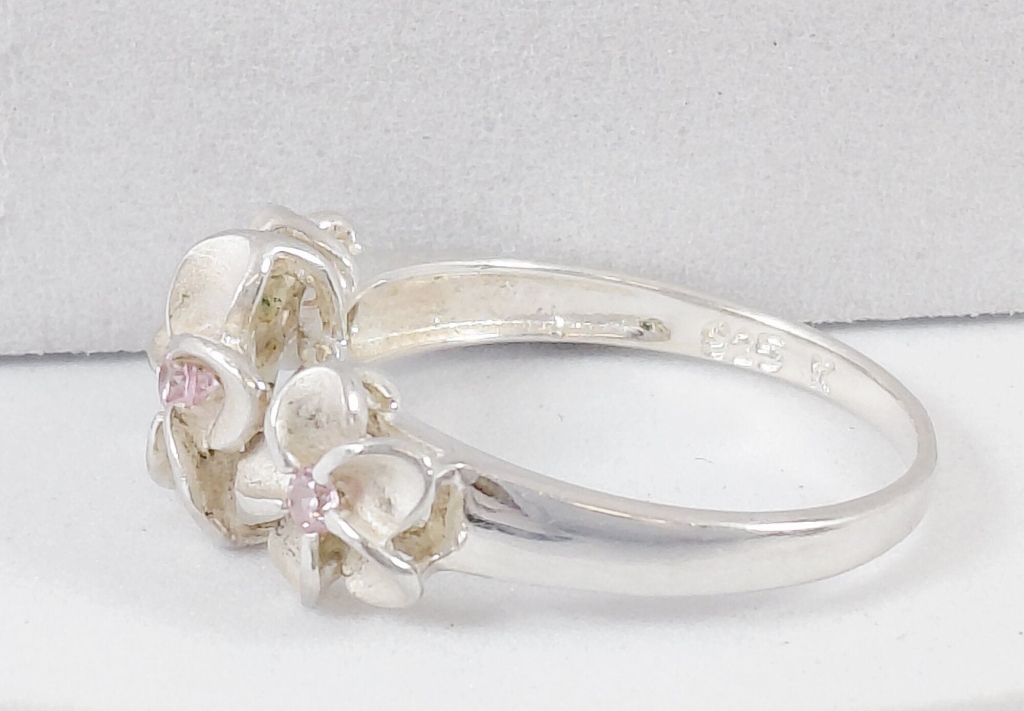 925 Sterling Silver Pink Cubic Zirconia Floral Ring Size 7.75 Flower Cluster Statement Ring