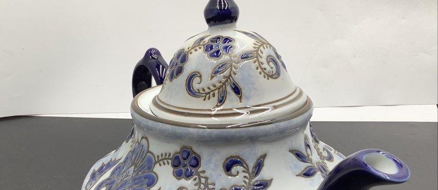 Vintage Cobalt Blue Floral Ceramic Teapot Porcelain Tea Pot with Lidded Finial