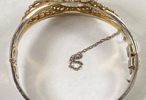 Whiting and Davis Vintage Gold Tone Intaglio Portrait Cameo Hinged Bracelet