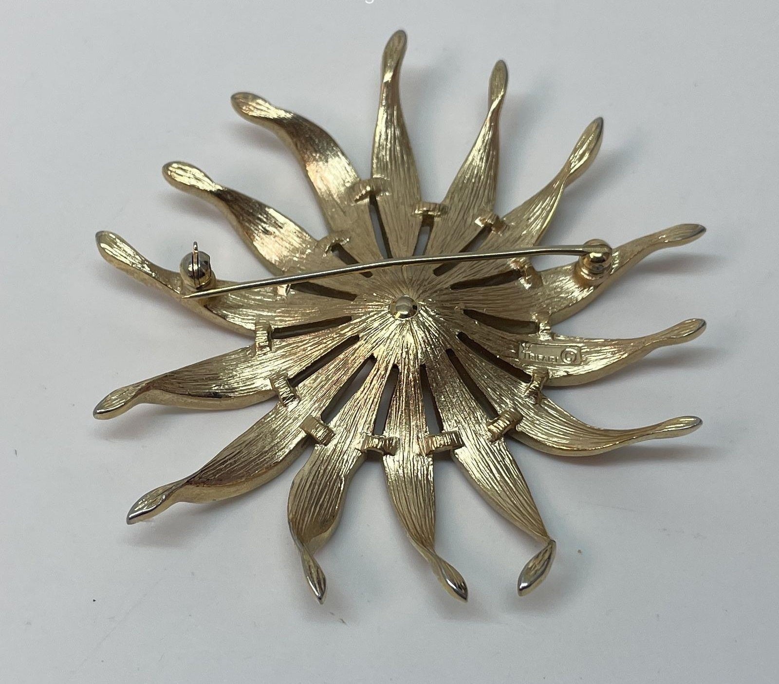 Crown Trifari Gold Tone Flower Brooch, Signed Vintage Pearl Center Floral Pin