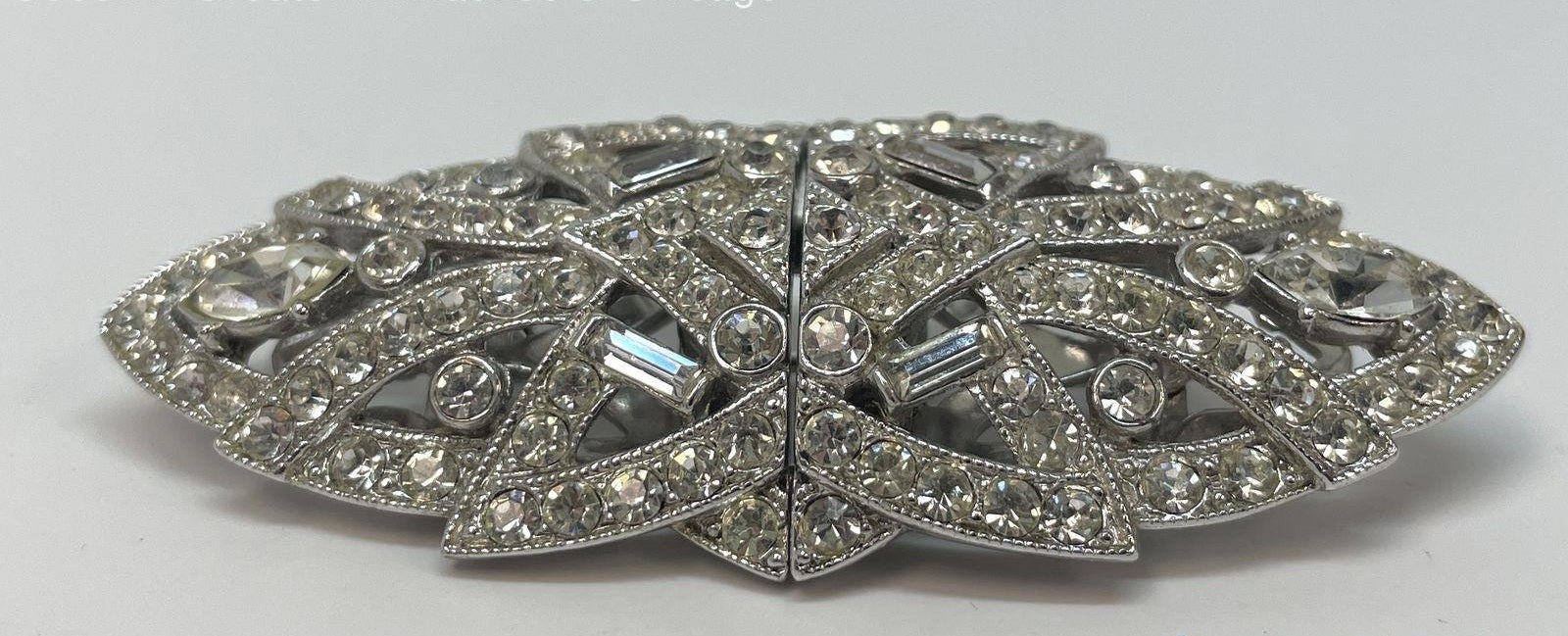 (SOLD) Fashion Art Deco Inspired Silver Tone Icy Rhinestone Dress Clip Brooch 23g
