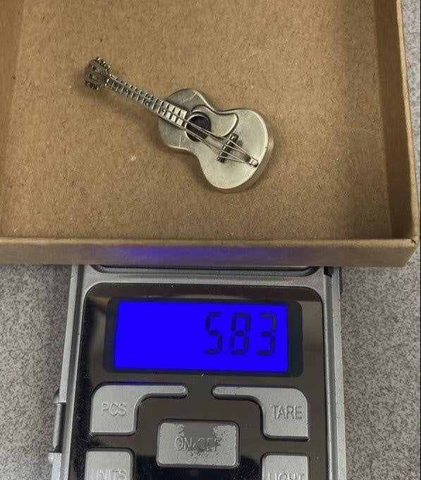 Vintage Beau Signed Sterling Silver Acoustic Guitar Brooch Pin 5.83g