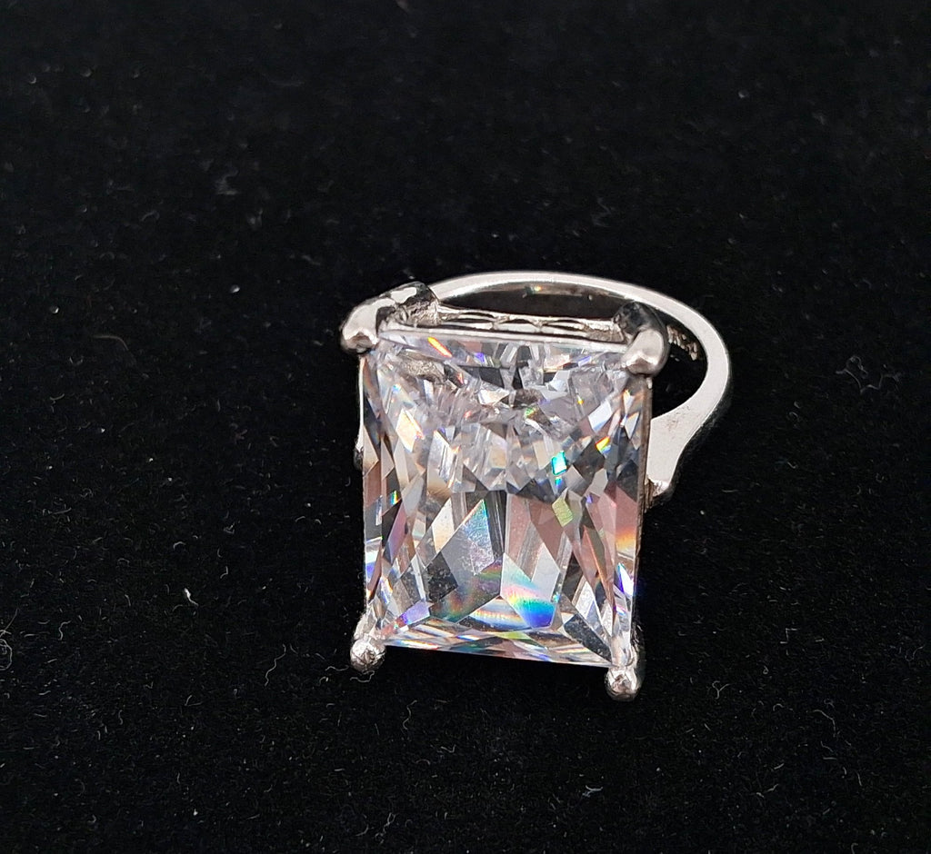 Sterling Silver Cocktail Ring w Rectangle Cut CZ, Size 6.5, 11.3g