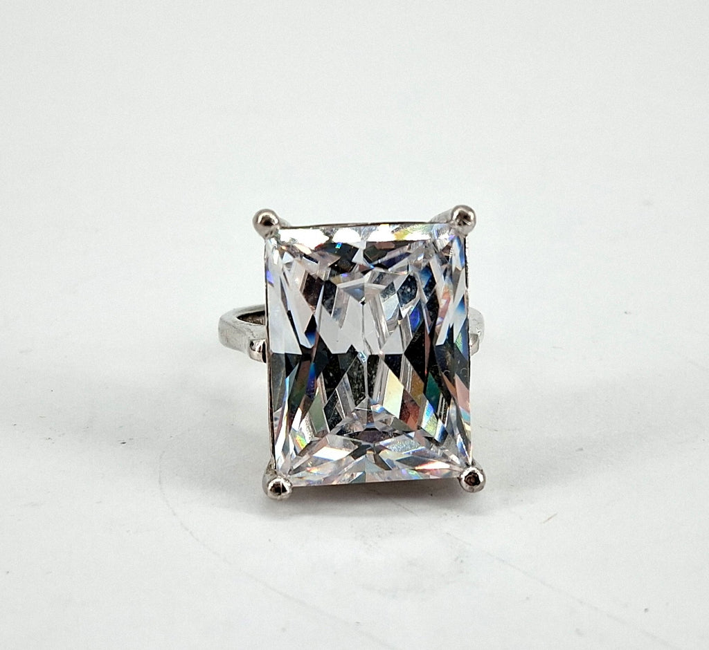 Sterling Silver Cocktail Ring w Rectangle Cut CZ, Size 6.5, 11.3g
