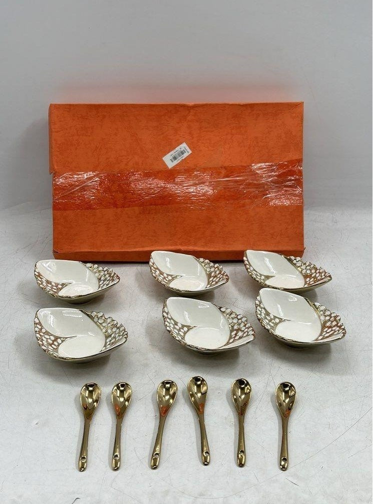 Vintage Cinderella Gold Trim Dessert Bowl Dishes with Spoons