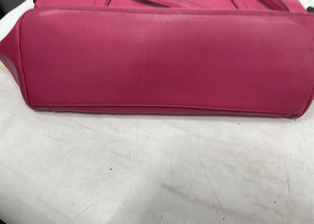 Coach Fuchsia Pink Leather Tote Handbag with Gold Tone Hardware | Everyday Shoulder Carryall