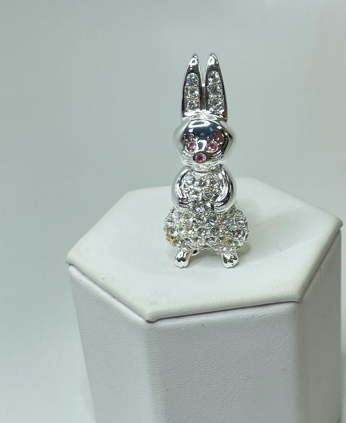 Monet Silver Tone Pink Rhinestone Bunny Rabbit Brooch 14.2g