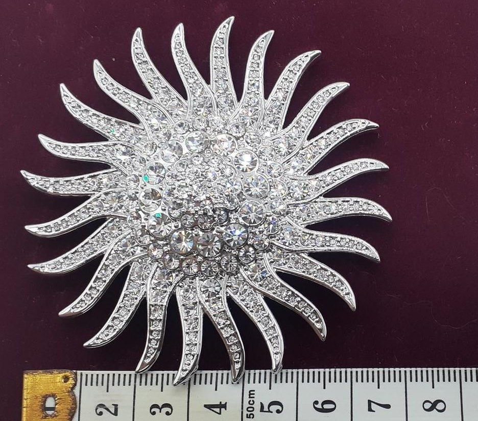 Camrose & Kross Crystal Sunburst Brooch with Box, Jacqueline Kennedy Collection Statement Pin
