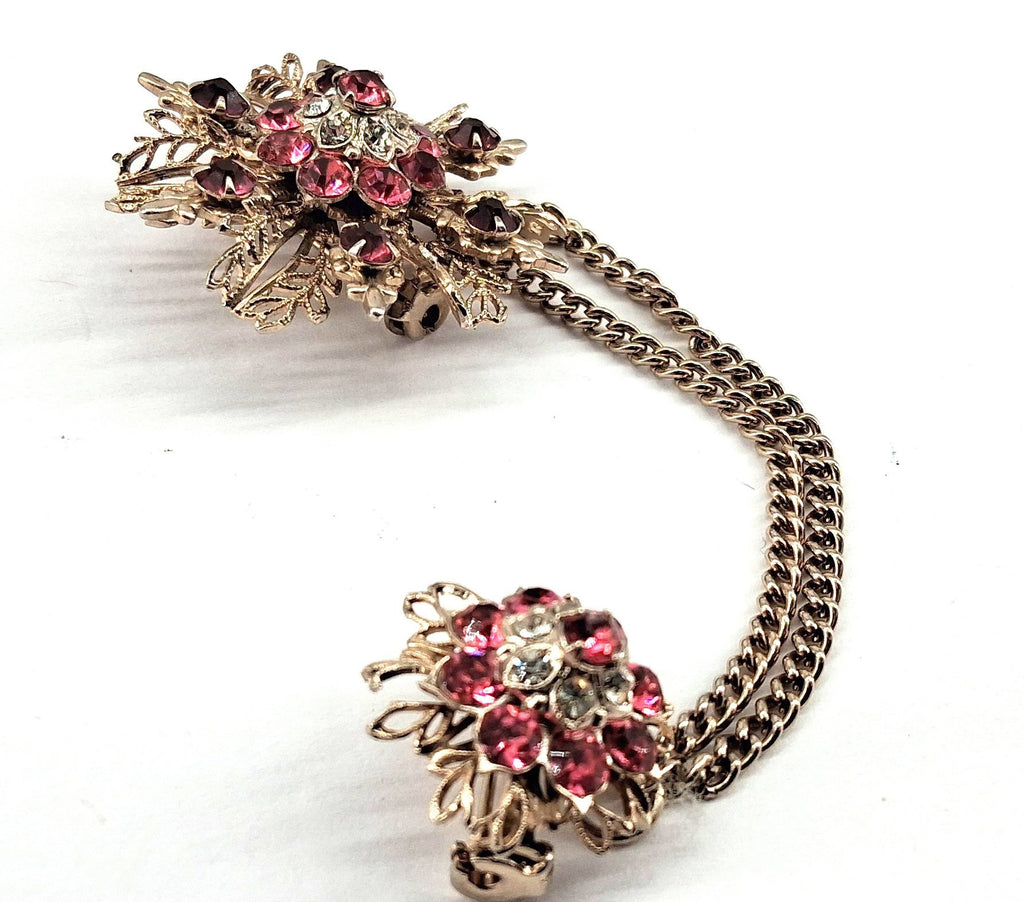 Vintage Unsigned Rhinestone Gold Tone Sweater Clip Brooch