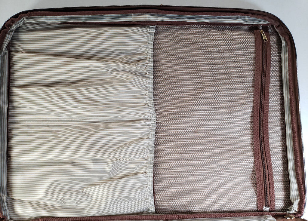 (SOLD) London Fog Oxford II Houndstooth Full-Size Spinner Suitcase | Checked Rolling Luggage