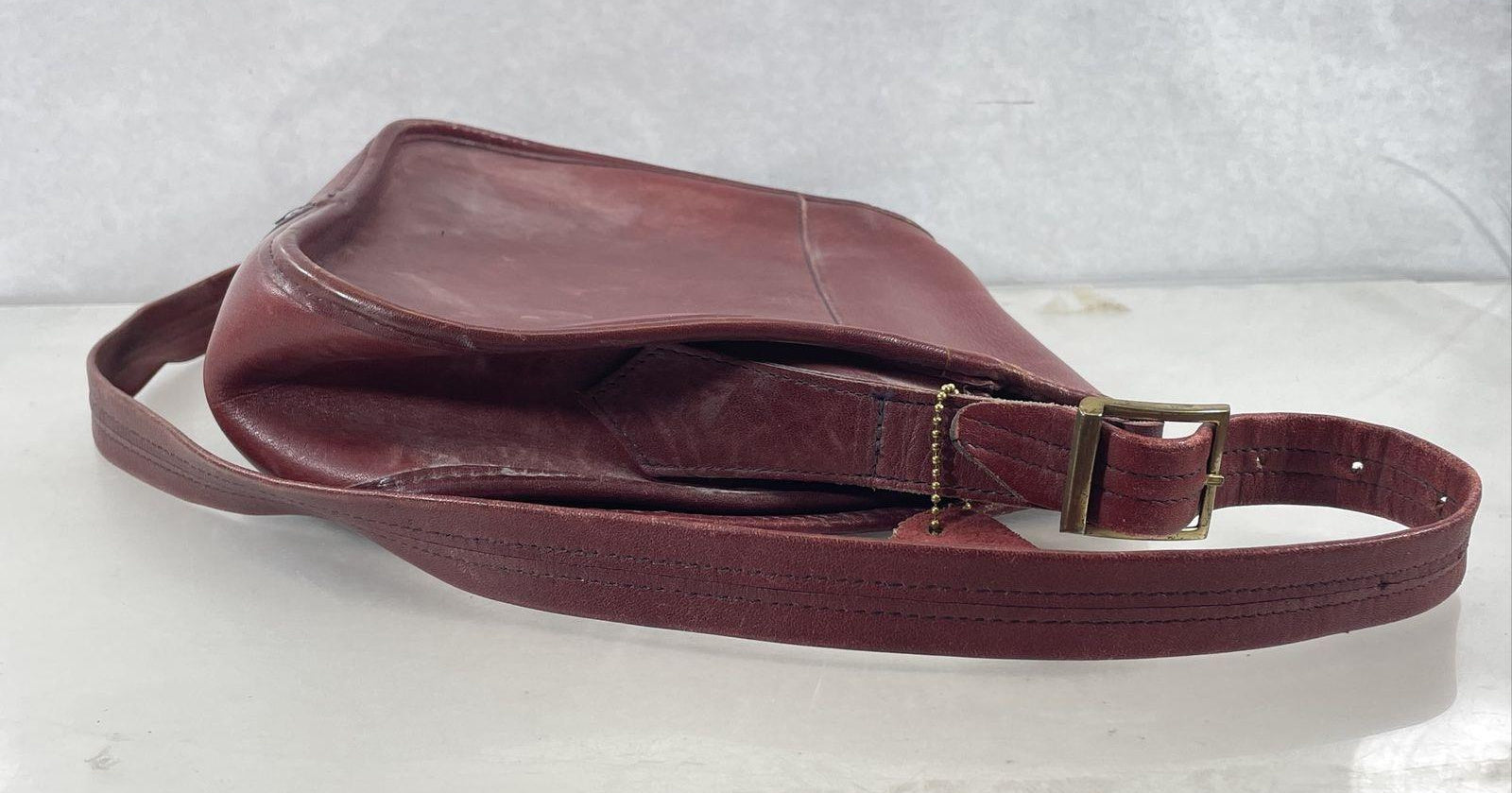 Vintage Borelli Maroon Leather Crossbody Shoulder Handbag Purse Pocketbook