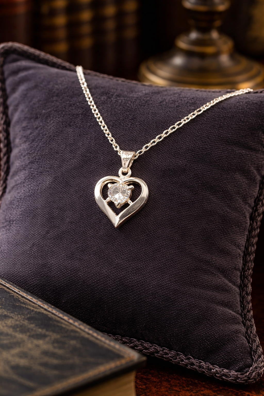 925 Italy Sterling Silver Heart Pendant Necklace Clear Stone Romantic Design