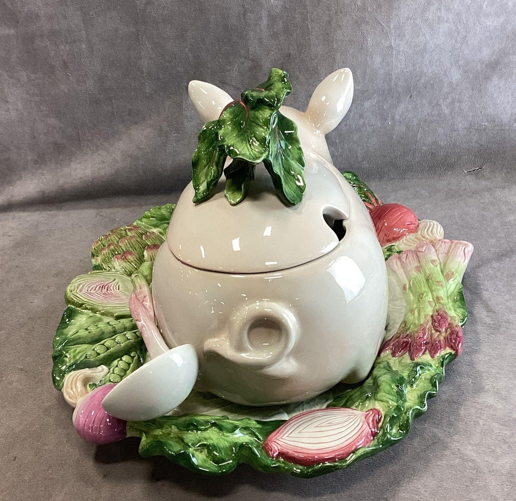 Fitz and Floyd French Market Pig Ceramic Covered Soup Tureen with Ladle and Original Box
