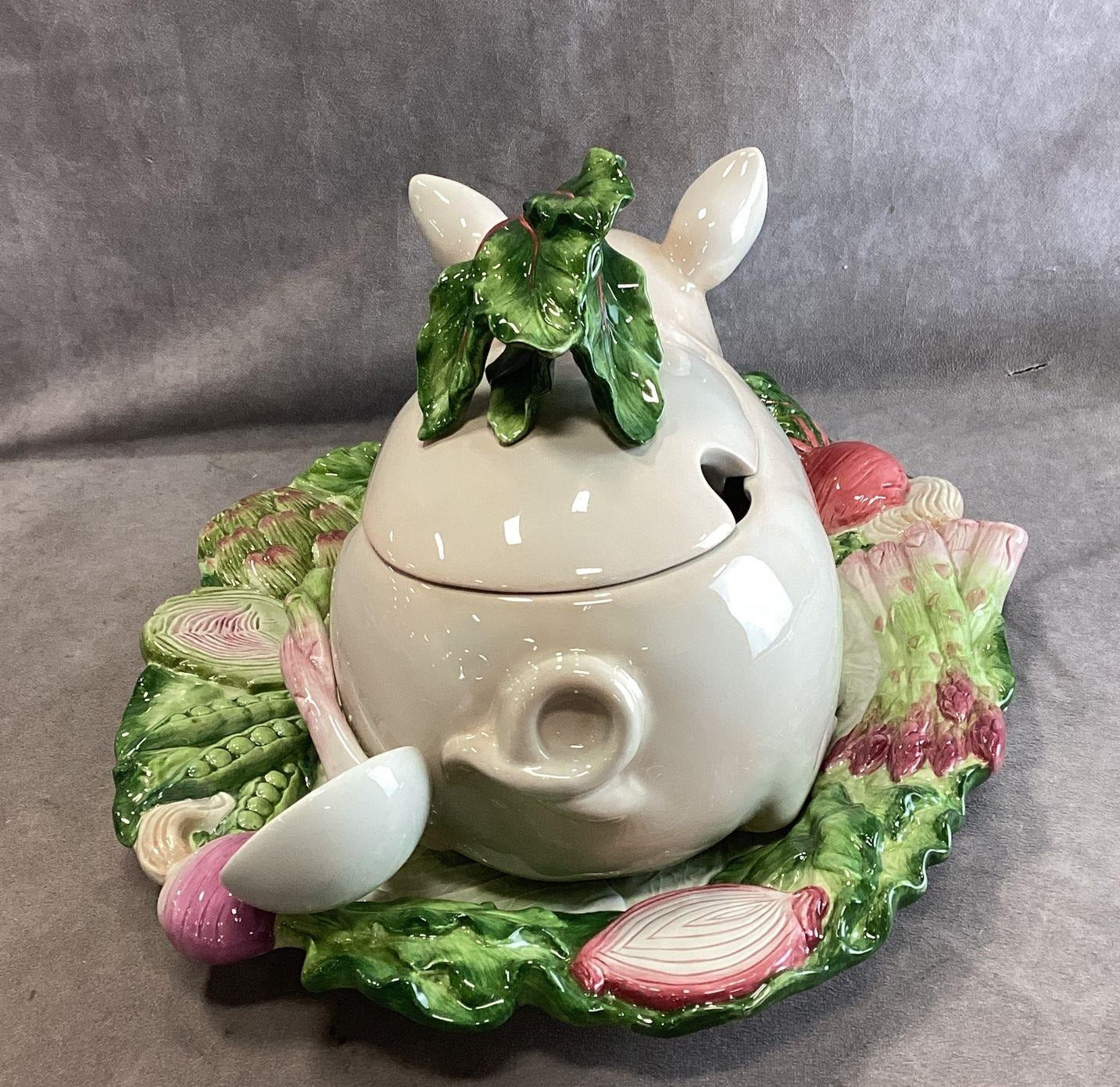 Fitz and Floyd French Market Pig Ceramic Covered Soup Tureen with Ladle and Original Box