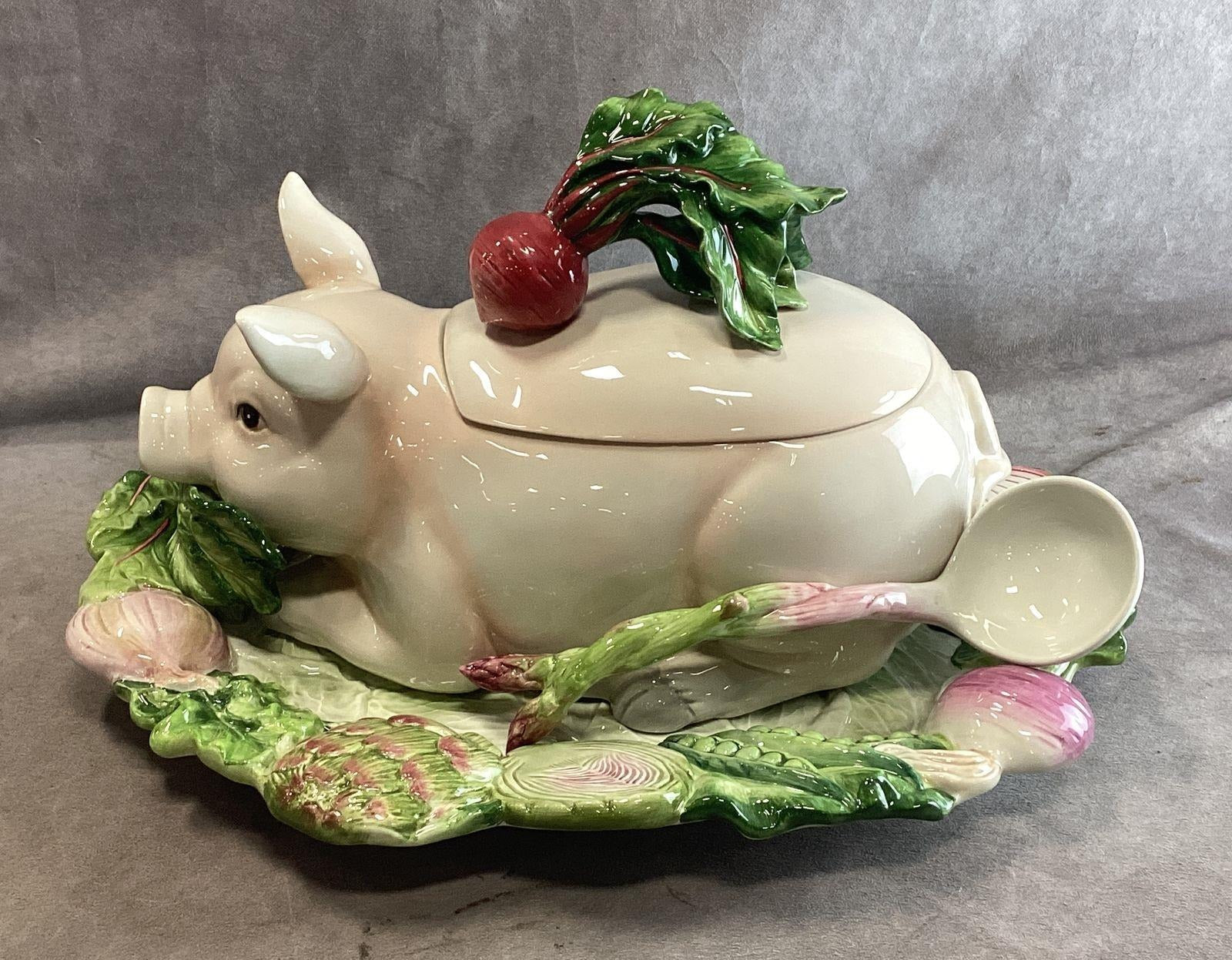 Fitz and Floyd French Market Pig Ceramic Covered Soup Tureen with Ladle and Original Box
