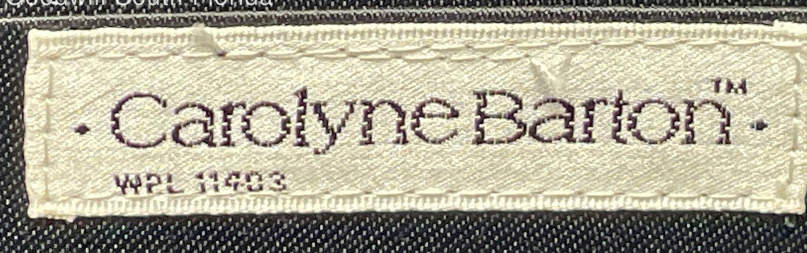 Vintage Carolyne Barton Black Velvet Evening Clutch with Jeweled Medallion | Convertible Crossbody Bag