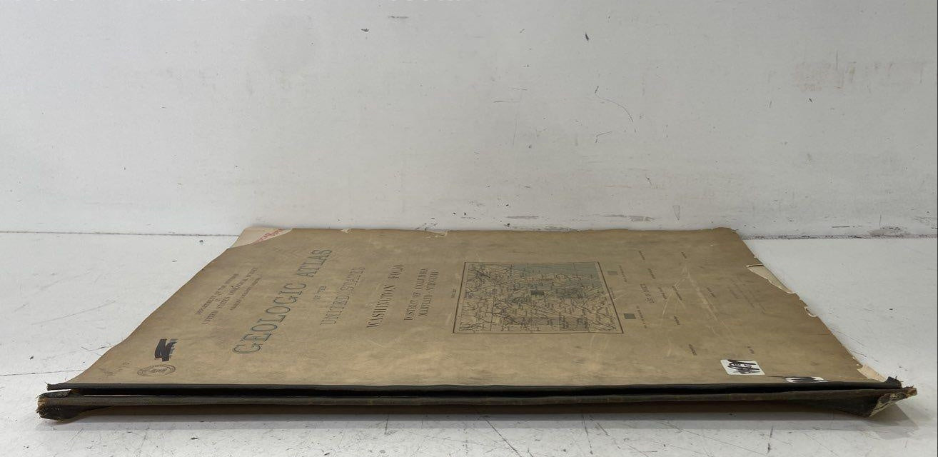 Geologic Atlas of the United States Massanutten and Luray Folio Softcover