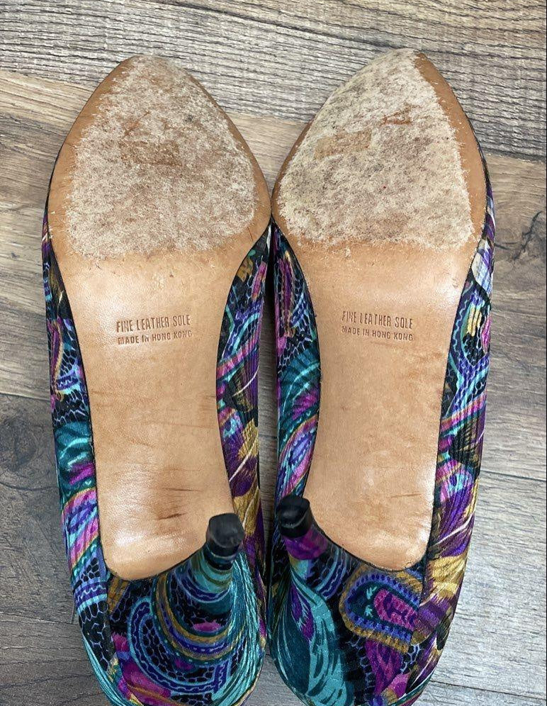 Vintage 90s J. Renee Couture Collection Peacock Print Pointed Toe Pumps Size 7.5