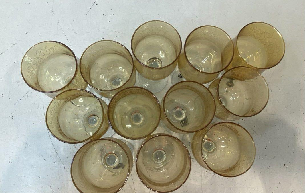 12 Identical Amber Glass Wine Glasses Each About 7 Tall