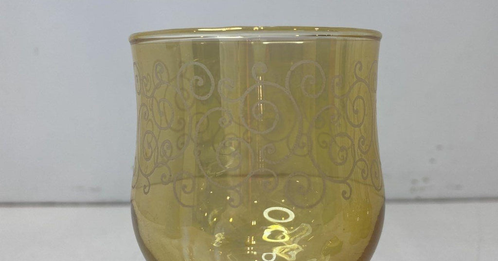 12 Identical Amber Glass Wine Glasses Each About 7 Tall