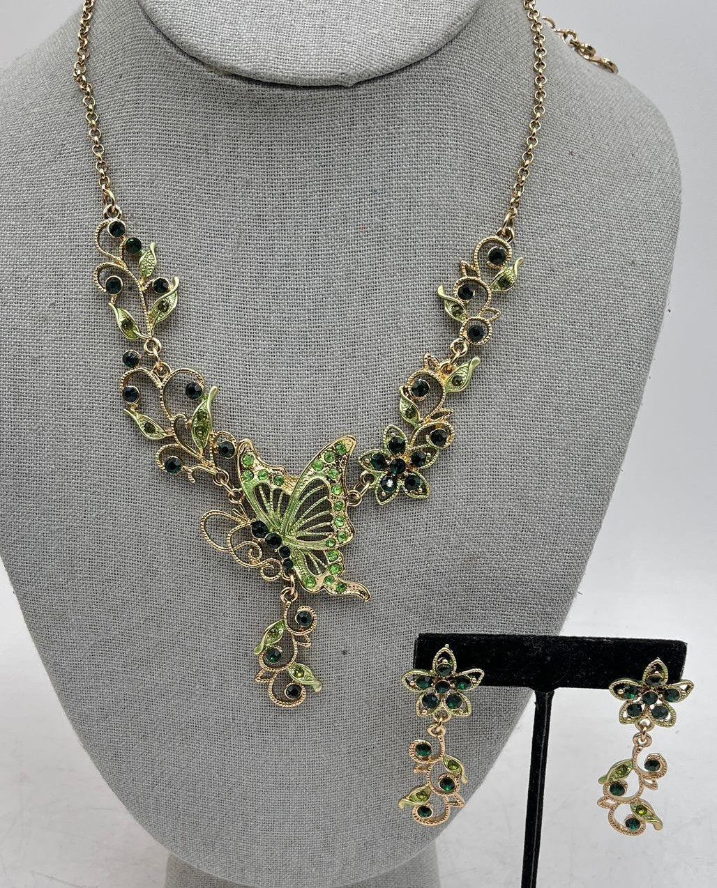 Vintage Green Rhinestone Gold Tone Butterfly Floral Necklace and Earring Set