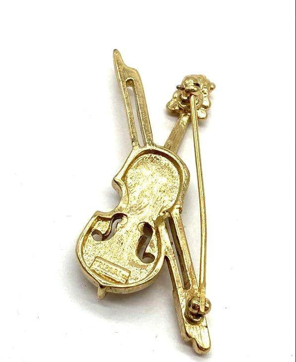 Trifari Vintage Gold Tone & Crystal Rhinestone Violin Brooch Pin For Repair