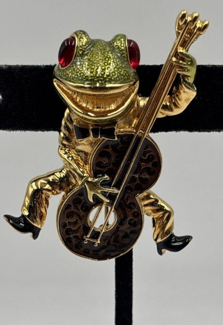 Vintage Kenneth J Lane Enamel Frog Guitar Brooch | Gold Tone Figural Musician Pin