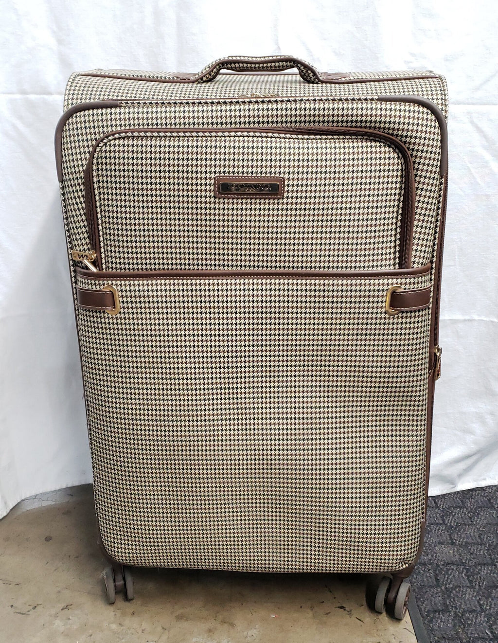 (SOLD) London Fog Oxford II Houndstooth Full-Size Spinner Suitcase | Checked Rolling Luggage