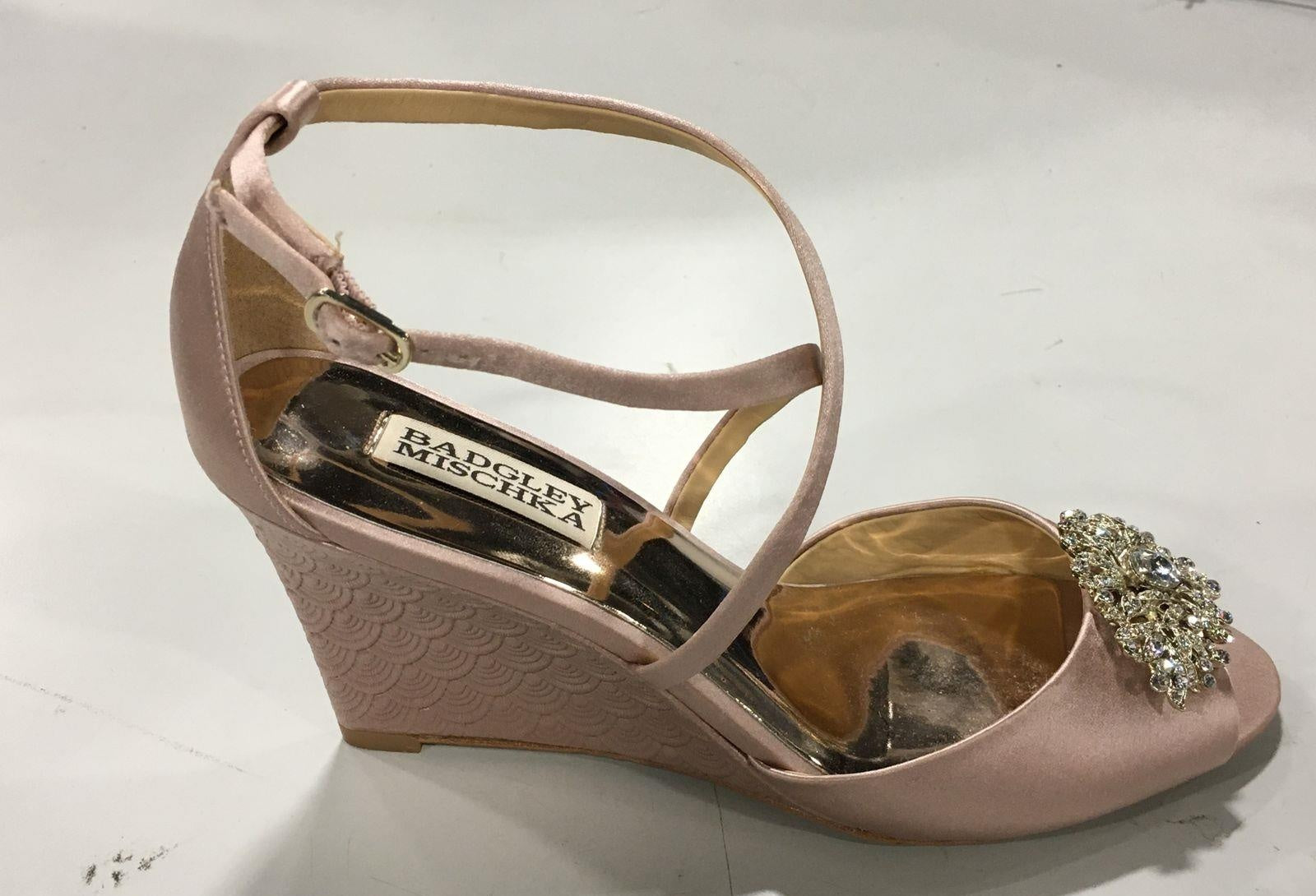 Badgley Mischka Pink Textile Ankle Strap Wedge Sandals Size 7